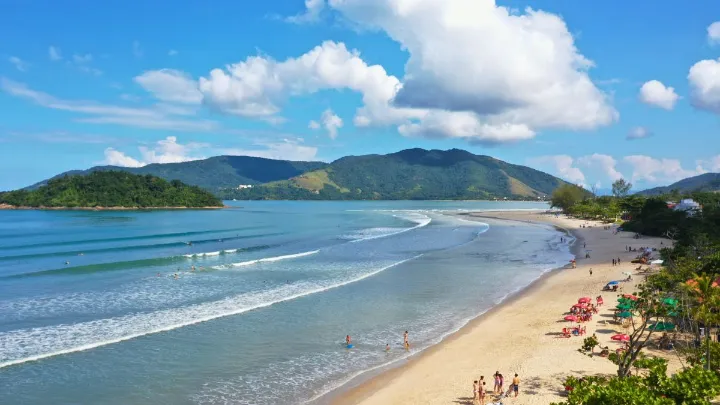 Hotel em Ubatuba Frente ao Mar Hotél em Ubatuba à beira-mar em Ubatuba com vista panorâmica para o oceano